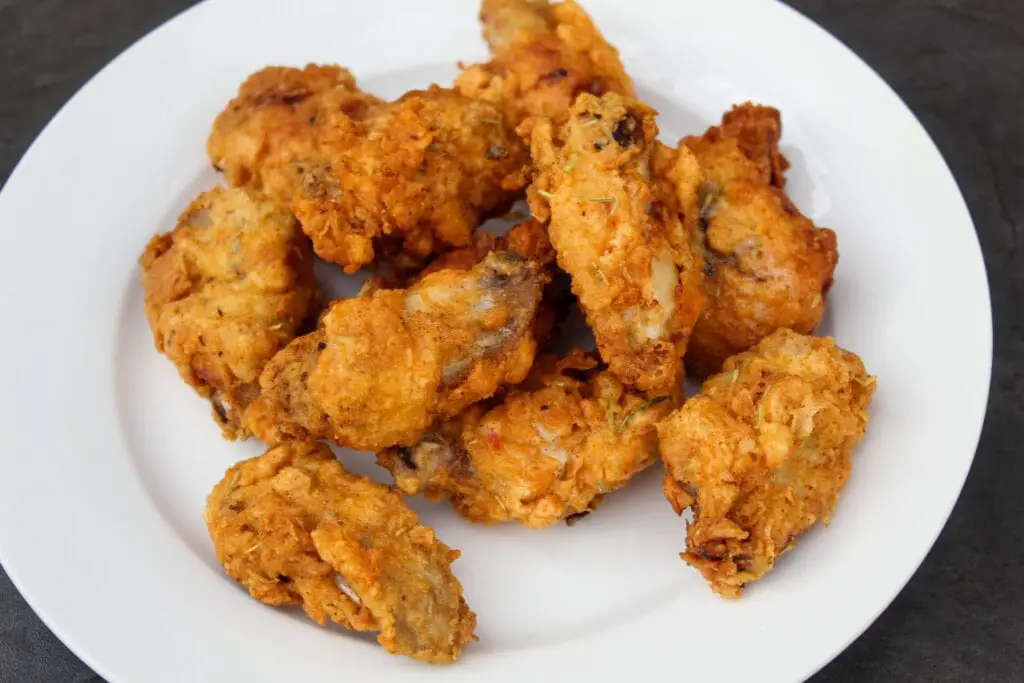fried chicken wings recipe ‣ SimplenTasty.com